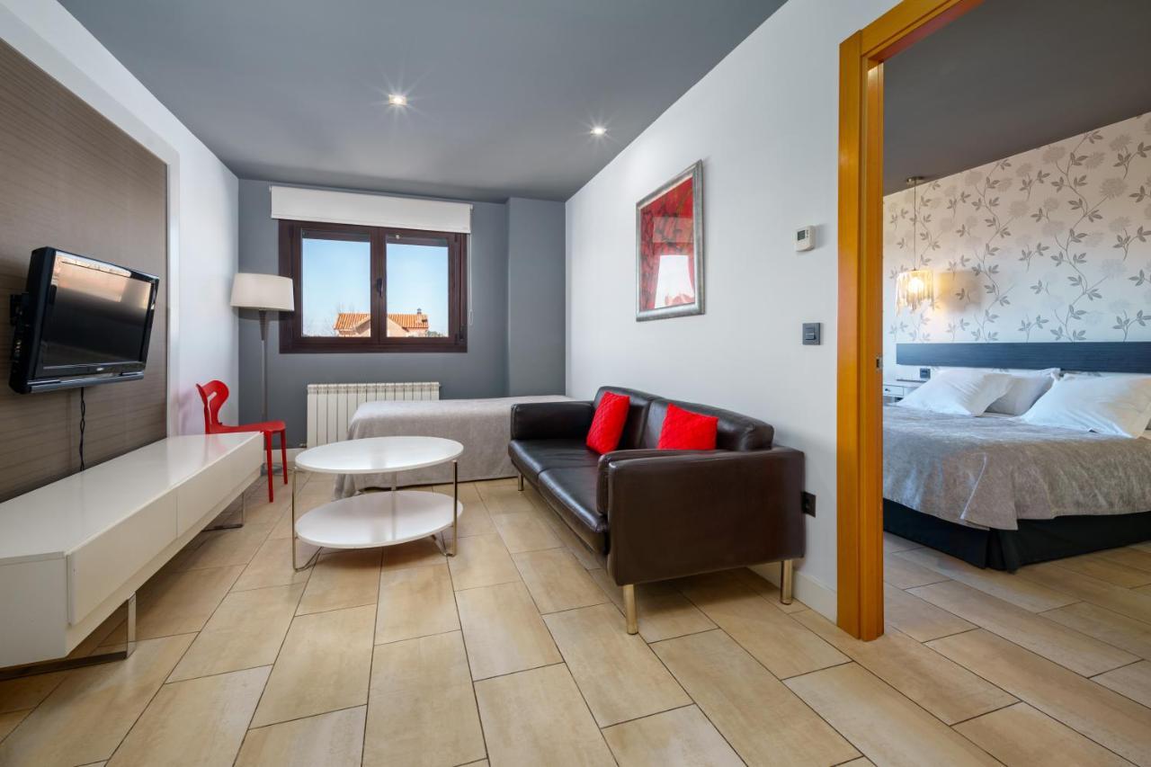 Apartahotel Comforsuite Boecillo Extérieur photo