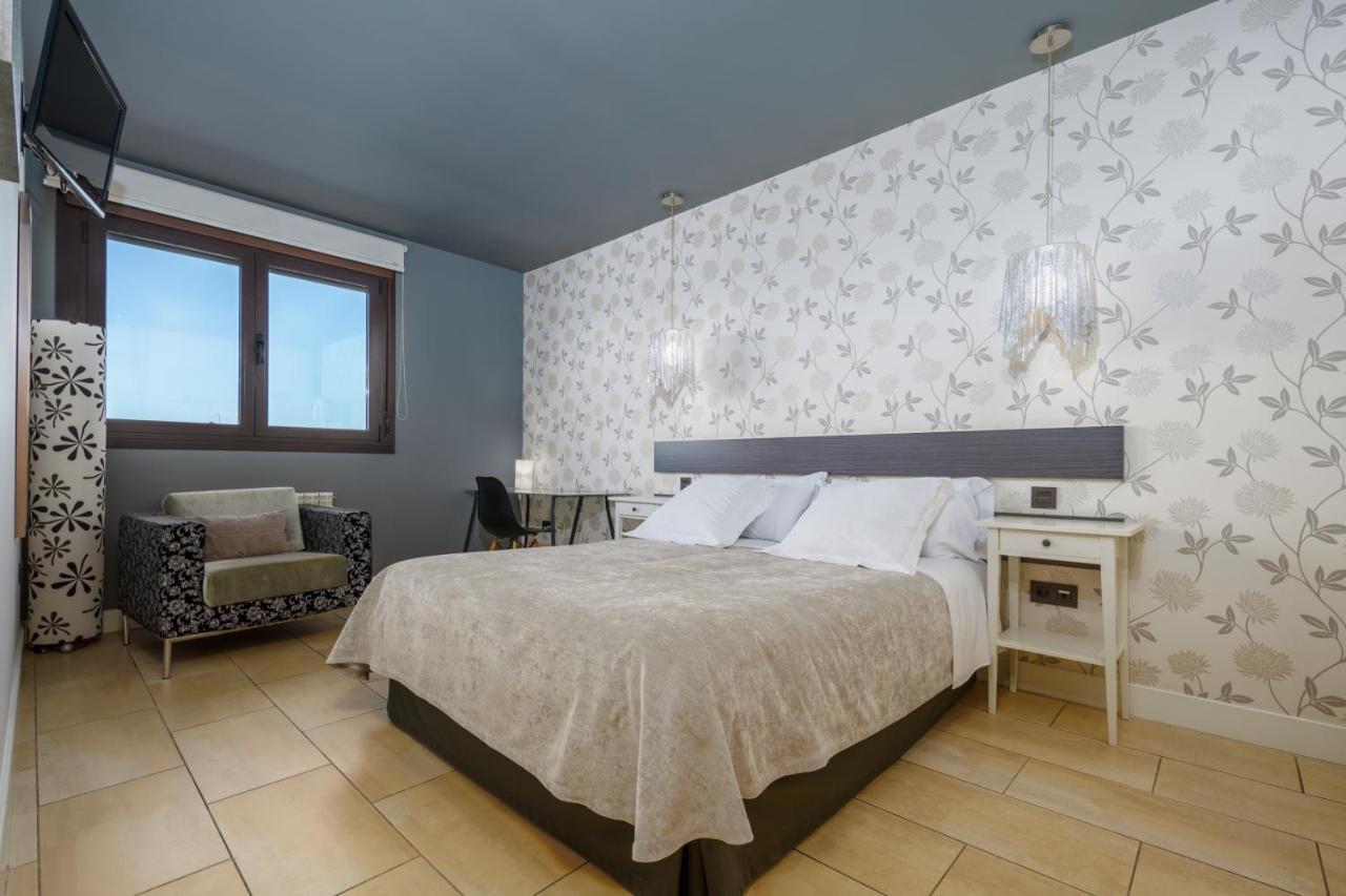 Apartahotel Comforsuite Boecillo Extérieur photo