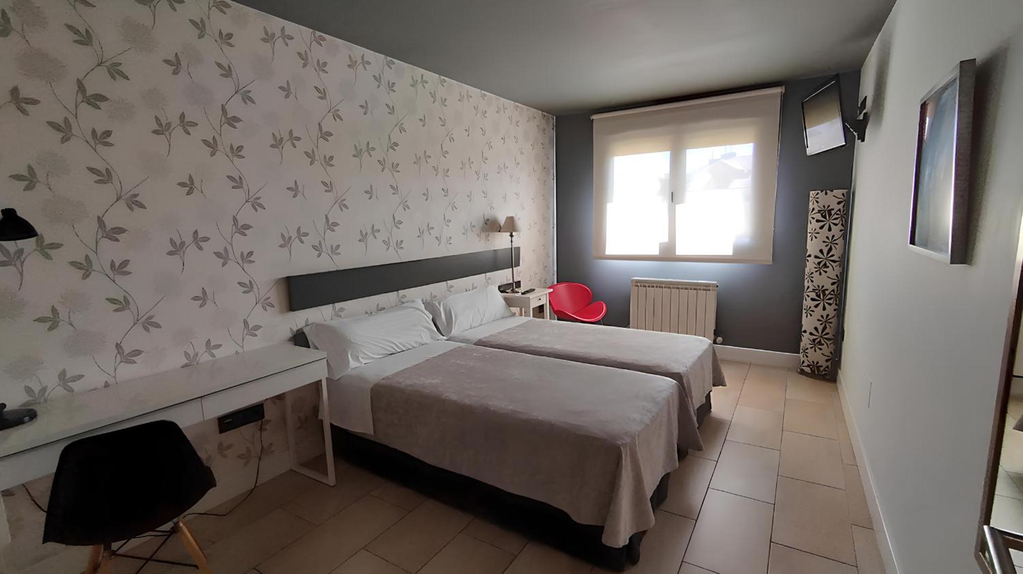 Apartahotel Comforsuite Boecillo Extérieur photo